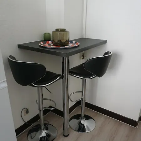 דירה Confortable *