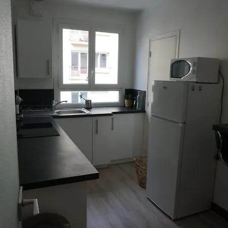 Confortable דירה *